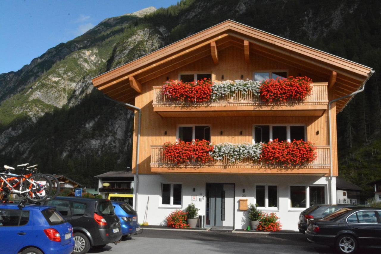 Alpenblick Pensjonat *